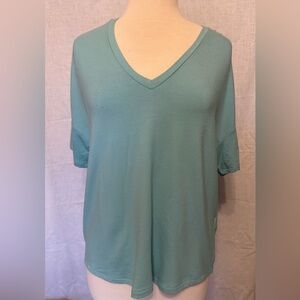 Majestic Filatures Teal V-Neck Short Sleeve Top size 5 NWT